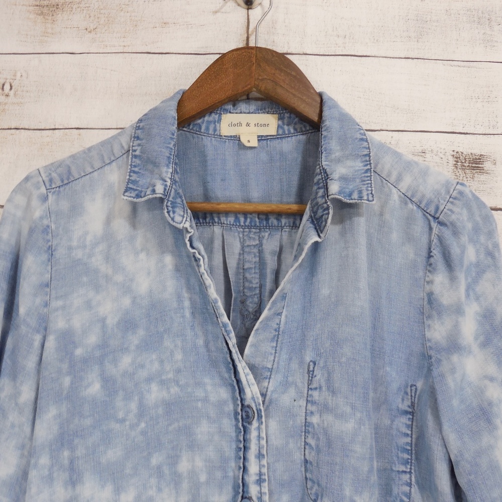 🌹cloth & stone | Acid wash chambray